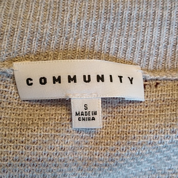Community Open Front Dolman  Cardigan - Picture 5 of 7